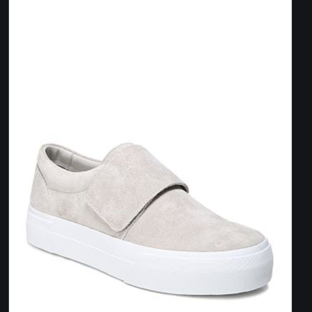 VINCE sneaker never worn but has some scuffs
